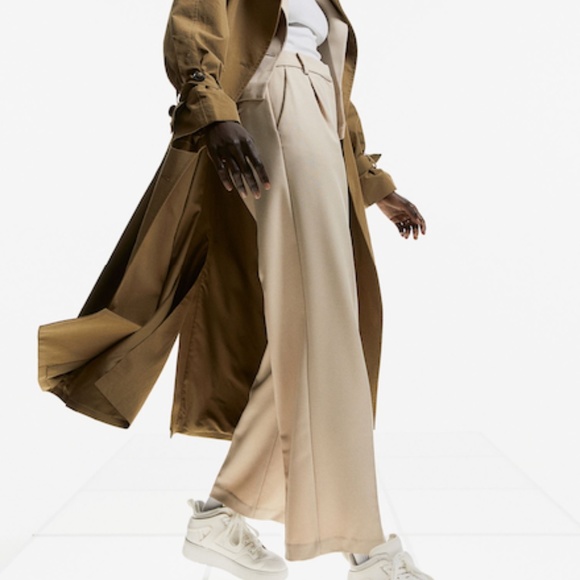 Khaki H&M Straight Wide Legged High Waisted Dress Trouser Work Pant (Size 8) - Picture 5 of 12